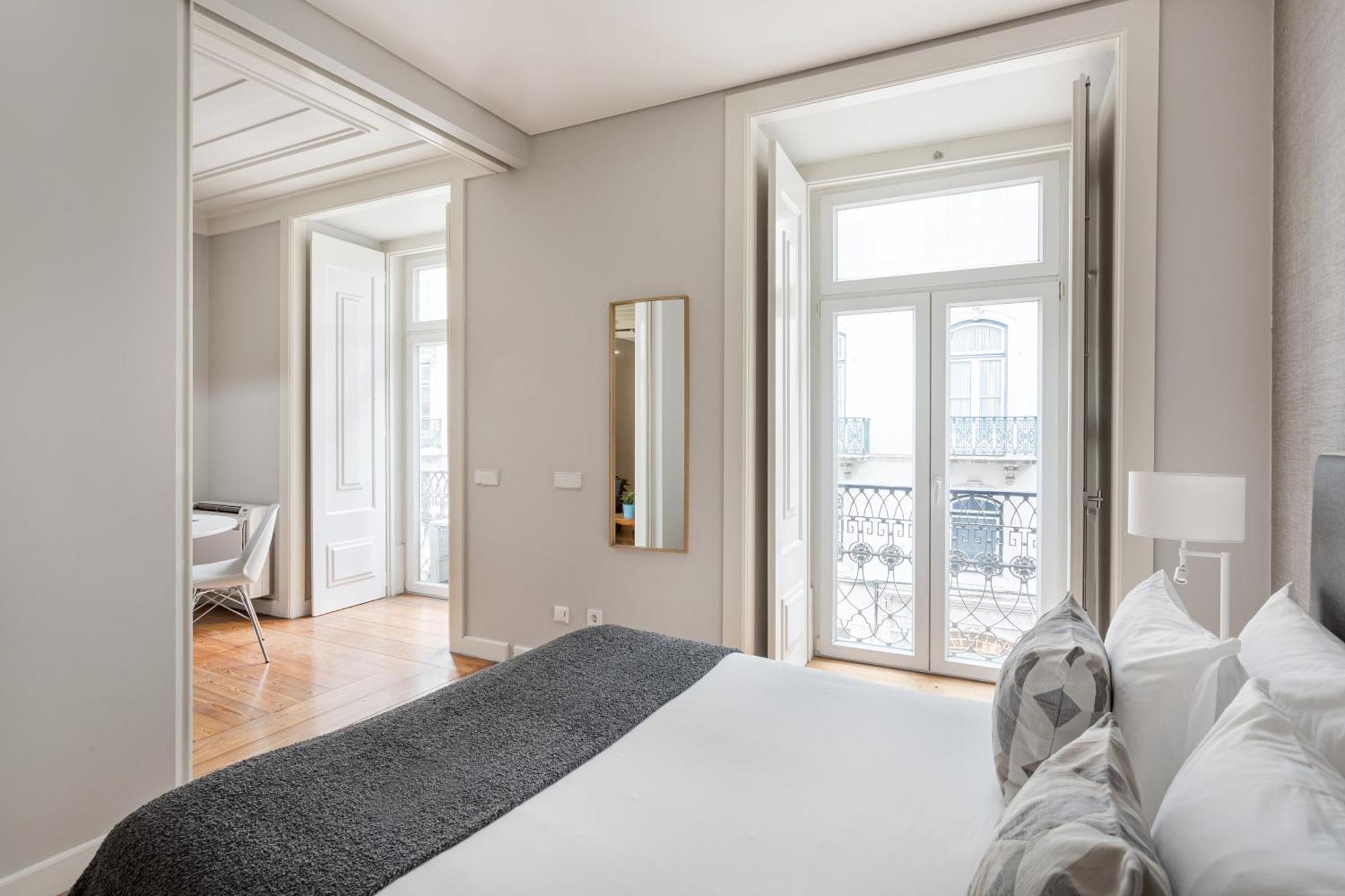 Trendy Chiado Flat Leilighet Lisboa Eksteriør bilde